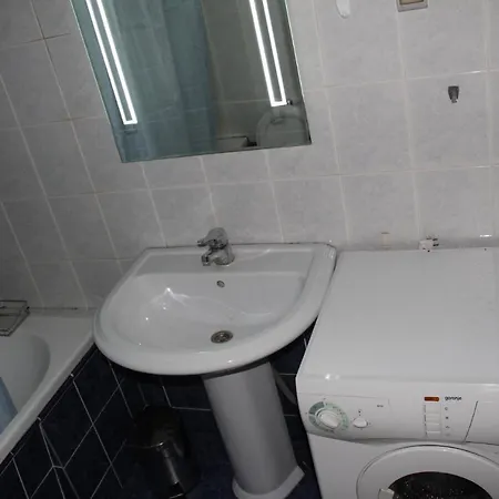 Dzordza Vasingtona 114 Апартаменти *